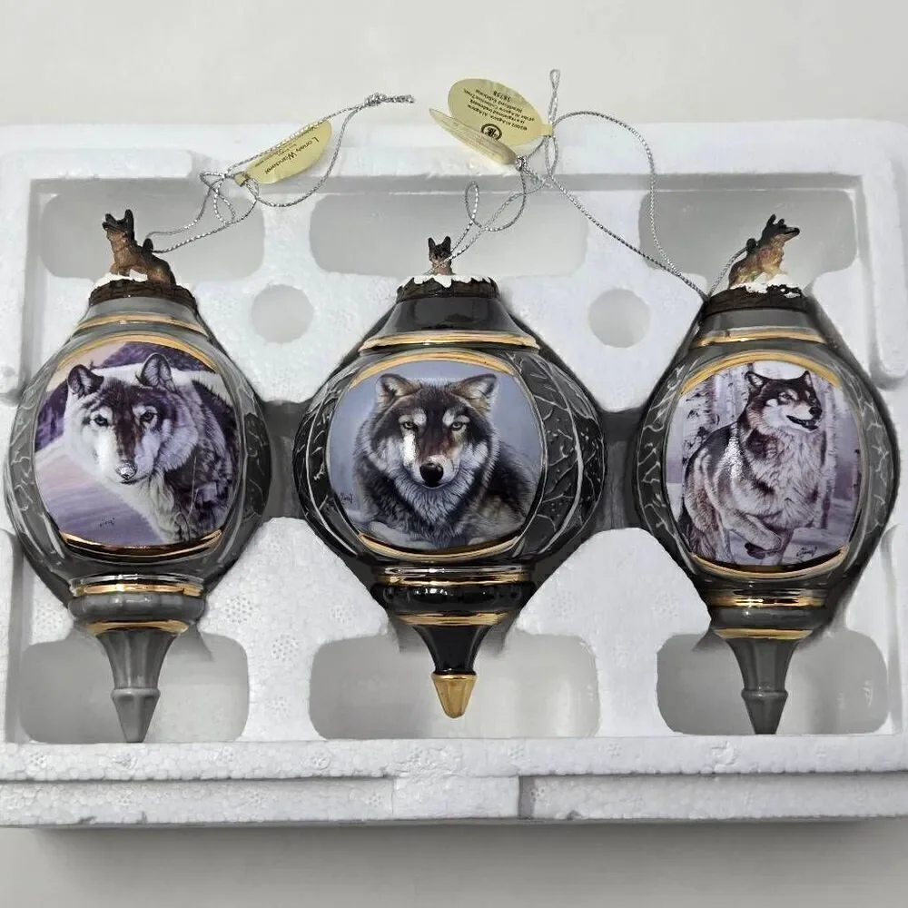 BRADFORD EDITIONS VOICES OF THE WILDERNESS SET 8 3 X WOLF 3D CHRISTMAS ORNAMENT